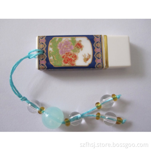 and White Porcelain USB Flash